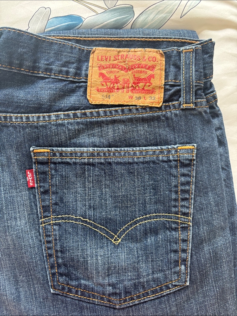 Levi's Men's Blue Slim Straight Jeans with Leather Patch